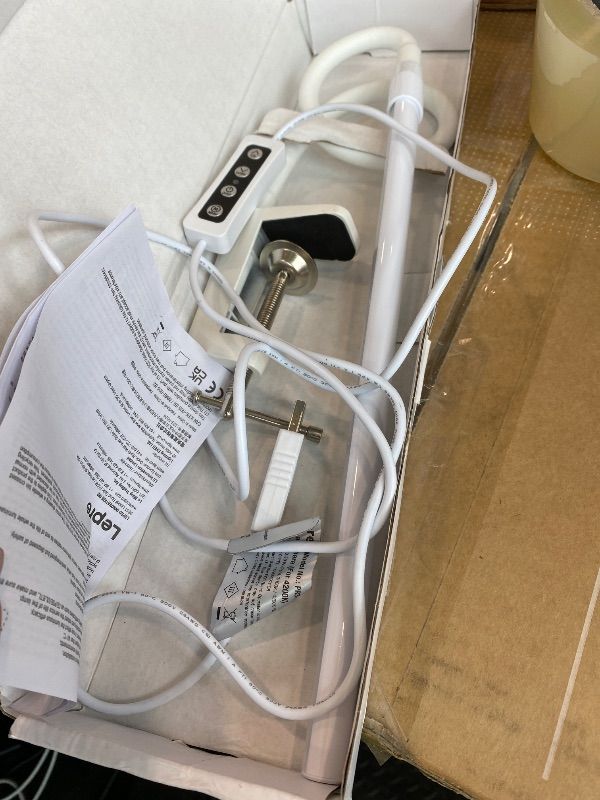 Photo 1 of **UNTESTED**
Lepro Small Desk Lamp with Clamp, LED Reading Lamps with 450LM, 3 Color Modes 10 Brightness, Dimmable USB Clip on Desk Light with Gooseneck Swing Arm for Nail, Home Office and Dorm (White)