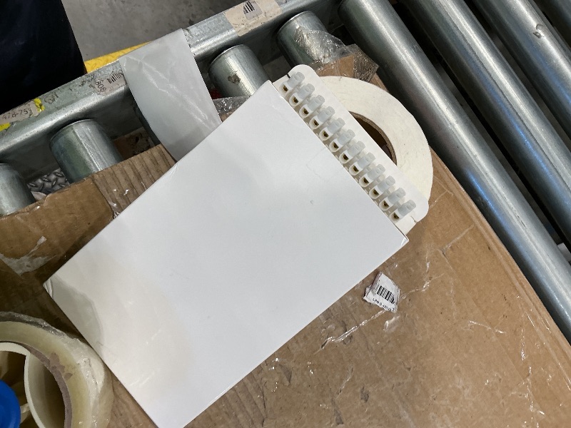 Photo 1 of 10 Pieces White Terminal Blocks 12-Position Terminal Strip Dual Row Screw Terminals Electric Wire Connector 4 mm² Wire Gauge, 20Amp 380V