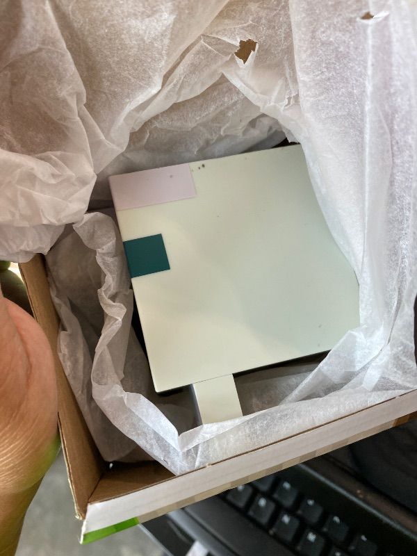 Photo 1 of **UNTESTED**
Minecraft Arctic Fox 3D Night Light, Officially Licensed Cute Lamp, Gift for Boys & Girls, Gaming Room Accessories and Bedroom Décor, Battery Powered | Paladone