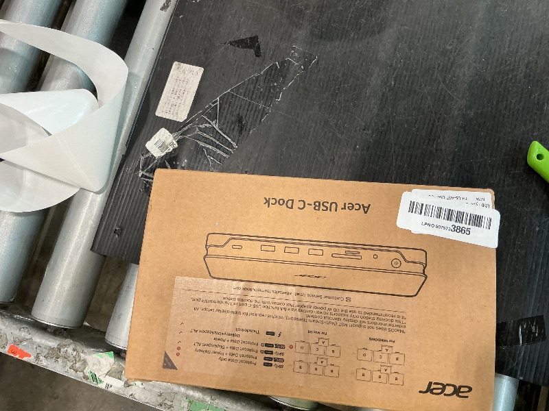 Photo 1 of **UNTESTED**
Acer Premium 13-in-1 Docking Station with 110W PD & Triple Monitor Support | Dual 4K HDMI and DP,5Gbps USB A/C,Gigabit Ethernet,Security Lock | Laptop Docking Station for Windows/Dell/HP/Lenovo/Asus