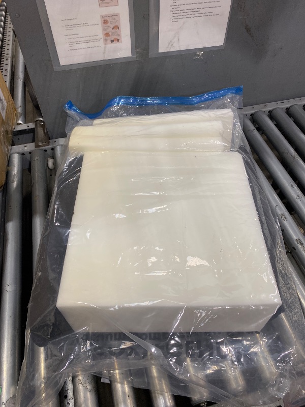 Photo 1 of Foam Pad White