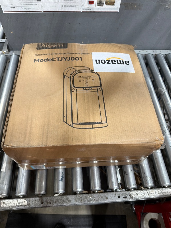 Photo 1 of *****PARTS ONLY , DAMAGED ***** Aigerri Portable Countertop Reverse Osmosis Water Filter with UV, 5-Stage RO Filtration System, No Installation Needed, 5:1 Pure to Drain Ratio, Compact Water Purifier for Home, Office & RV