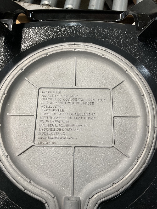 View 4 of ***PARTS ONLY***
Electric skillet and Frying Pan Nonstick Ceramic Coating 12”x12” Black