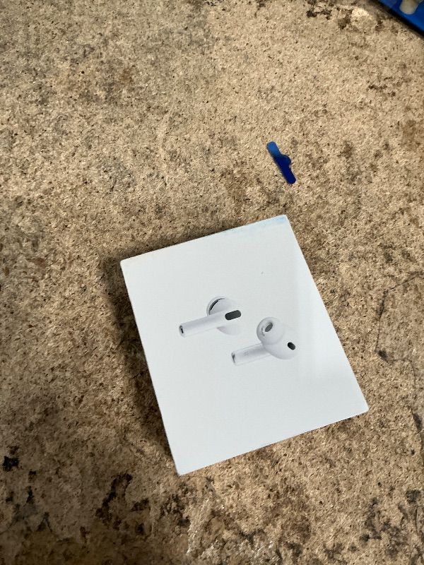 View 2 of ** PARTS ONLY ITEM WORKS, BUT IS VERY HEAVILY USED AND DIRTY NEEDS TO BE CLEANED** REFER TO PHOTOS**
Apple AirPods Pro 3 Wireless Earbuds