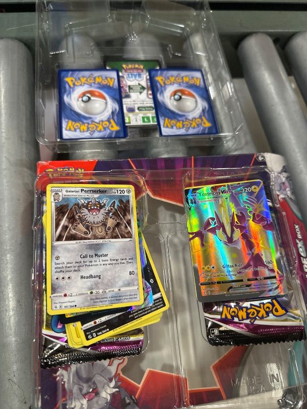 View 4 of *** CONTAINS INAUTHENTIC CARDS, MAY HAVE BEEN SWAPPED PREVIOUSLY**** *** Pokemon TCG Annihilape EX Box