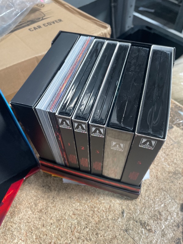 Photo 1 of ***MINOR DAMAGE***
Stranger Things: The Complete Series Deluxe Edition 4K UHD