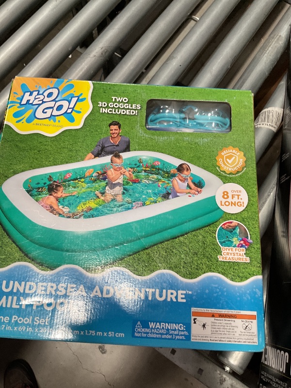 Photo 1 of 1 3years old pool set