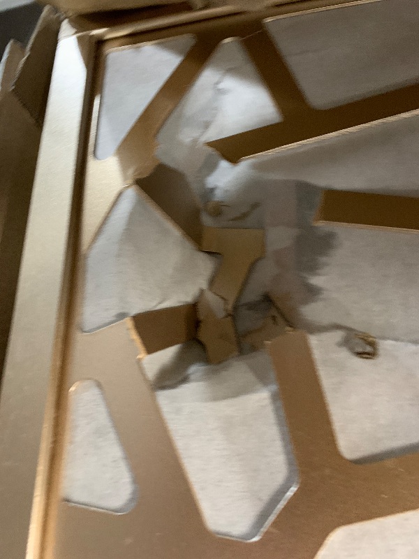 Photo 1 of ***Damaged See Photo***
Roundhill Furniture Giyano 4 Panel Screen Room Divider, Gold