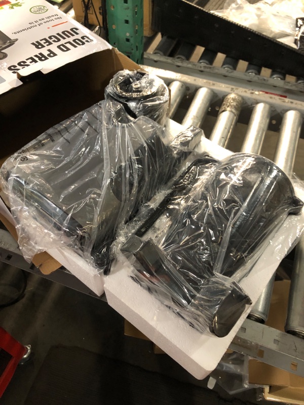Photo 1 of ***FACTORY SEALED - OPENED FOR INSPECTION***Juicer Machines with 5.8" Large Chute, 2-in-1 Cold Press Juicer for Whole Vegetables Fruits 400W, Masticating juicer Easy to Clean Juice Extractor Machine for Making Nut Mike, Juice, Premium Gray