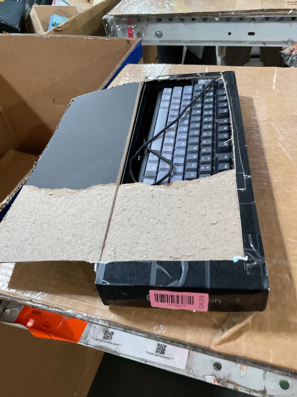 Photo 1 of ***LEDS FLICKER***
EPOMAKER Galaxy100 Lite QMK/VIA Gaming Keyboard with 8000mAh Battery and Numpad, 1800 Aluminum Mechanical Keyboard, USB-C/BT/2.4Ghz, Hot-Swap, Creamy Sound (Black, Wisteria Linear Switch)