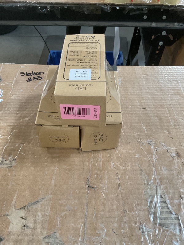 Photo 1 of ***MISSING 1*** Beonllay 12V E26 LED Light Bulb 6W 3000K 60W Equivalent, Low Voltage AC/DC 12V/24V LED Bulbs for RV, Camper, Marine, Off Grid Cabin, 4 Pack