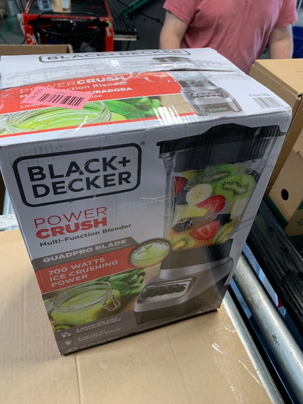 Photo 1 of ***MISSING LID PARTS***
BLACK+DECKER PowerCrush Multi-Function Blender with 6-Cup Glass Jar, 4 Speed Settings, Silver