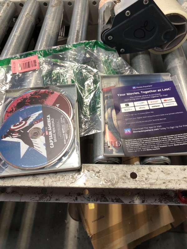 Photo 1 of ***DAMAGED - SEE NOTES/PICTURES*** Captain America: Brave New World - 4K + Blu-ray + Digital