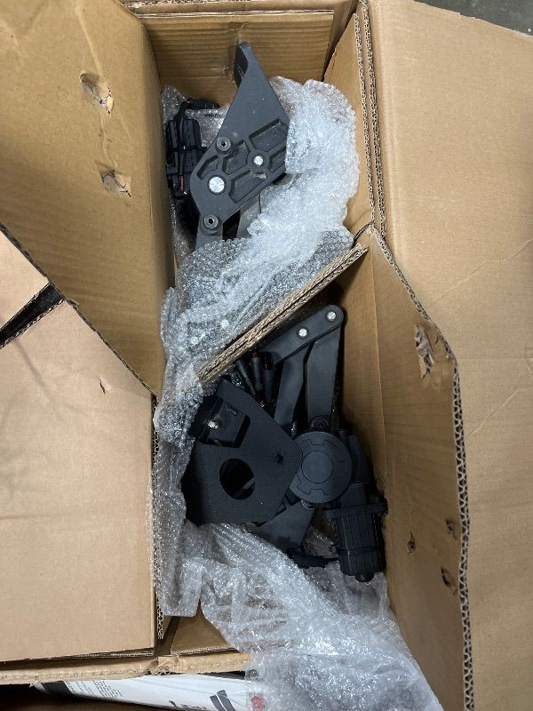 Photo 1 of ***PARTIAL SET - PRICE ADJUSTED*** Rough Country Power Running Boards for Chevy Silverado & GMC Sierra 1500/2500HD/3500HD (2019-2026) Crew Cab - Dual-Motor Electric Retractable Side Steps with LED Truck Step Lights