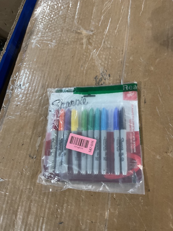 Photo 1 of ** only comes with 10 **
Sharpie Permanent Markers, Fine Tip, 12 Count - Quick Drying, Fade Resistant, Arts & Crafts, Desk, Office Supplies