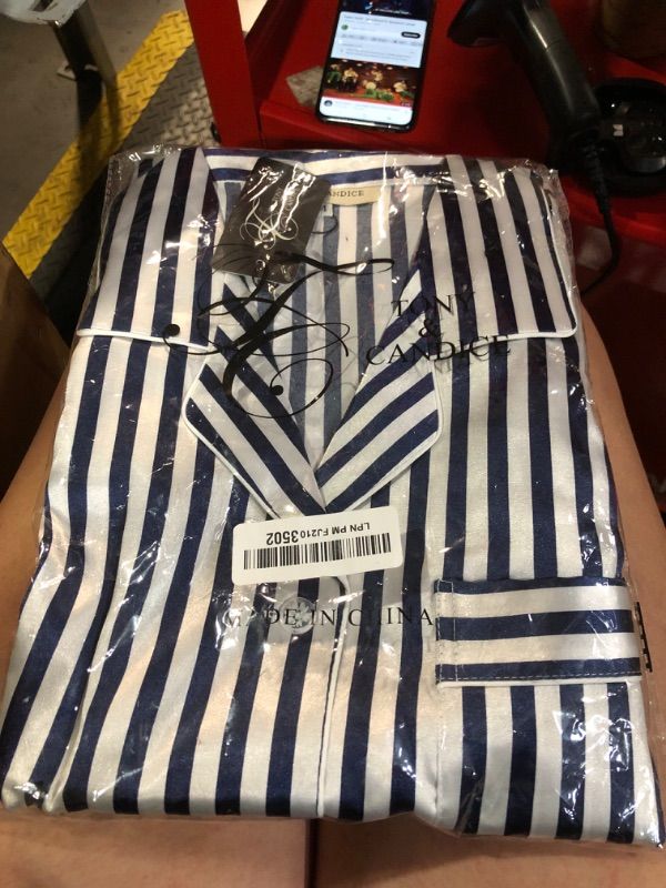 Photo 1 of [Up to 8.5''] Floating Waterproof Phone Pouch 2 Pack, IPX8 Double Space Waterproof Phone Case with Lanyard for iPhone 17 16 15 Pro Max, Galaxy S26 Ultra, Cellphone Dry Bag Beach Cruise Ship Essentials