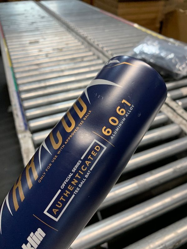 Photo 1 of ***DAMAGED - SEE NOTES/PICTURES***
Franklin Barracuda 1100 USA T-Ball Bat 24" 13oz
