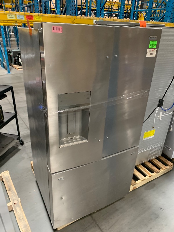 View 5 of ***DAMAGED DURING SHIPMENT******TRUCK/TRAILER PICKUP ONLY***Frigidaire FRFC2323AS 36 inch Counter-Depth French Door Refrigerator with 22.6 Cu. Ft. Capacity, Sabbath Mode, Energy Star, in Stainless Steel