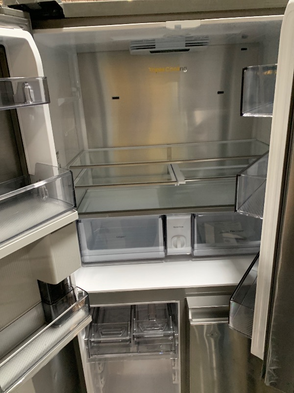 Photo 1 of ***NONFUNCTIONAL******DAMAGED DURING SHIPMENT******TRUCK/TRAILER PICKUP ONLY***Samsung 25.5 Cu. Ft. Stainless Steel French Door Refrigerator