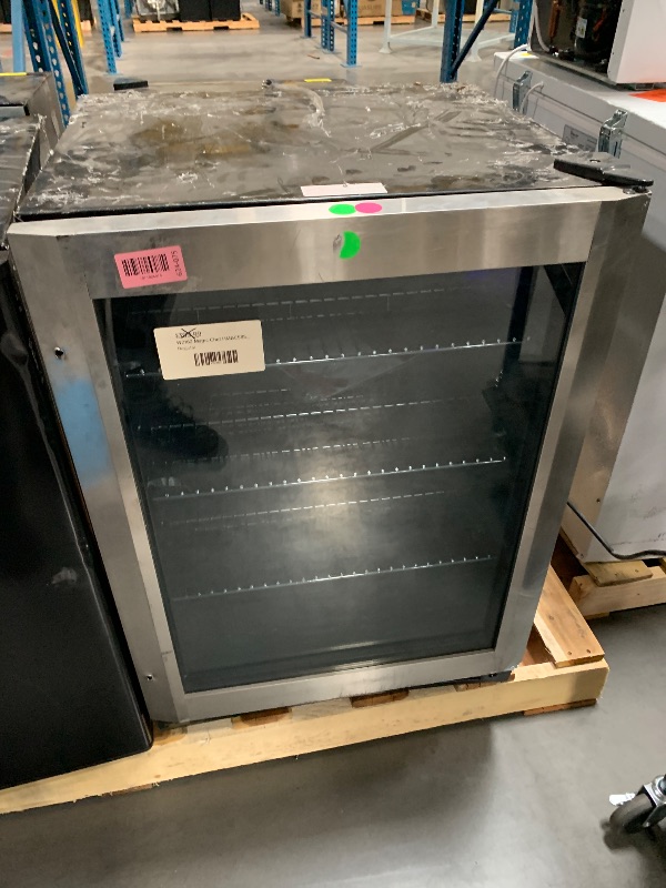 View 4 of ***DAMAGED DURING SHIPMENT******TRUCK/TRAILER PICKUP ONLY***
magic Chef
178 Can (12 oz.) 5.8 cu. ft. Beverage Cooler, Stainless Door