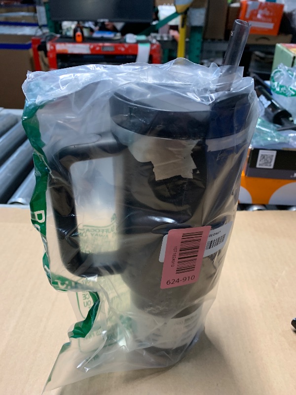 Photo 1 of ***DAMAGED - SEE NOTES/PICTURES***
STANLEY Quencher H2.0 Tumbler with Handle and Straw 40 oz | Flowstate 3-Position Lid | Cup Holder Compatible for Travel | Insulated Stainless Steel Cup | BPA-Free | Black 2.0