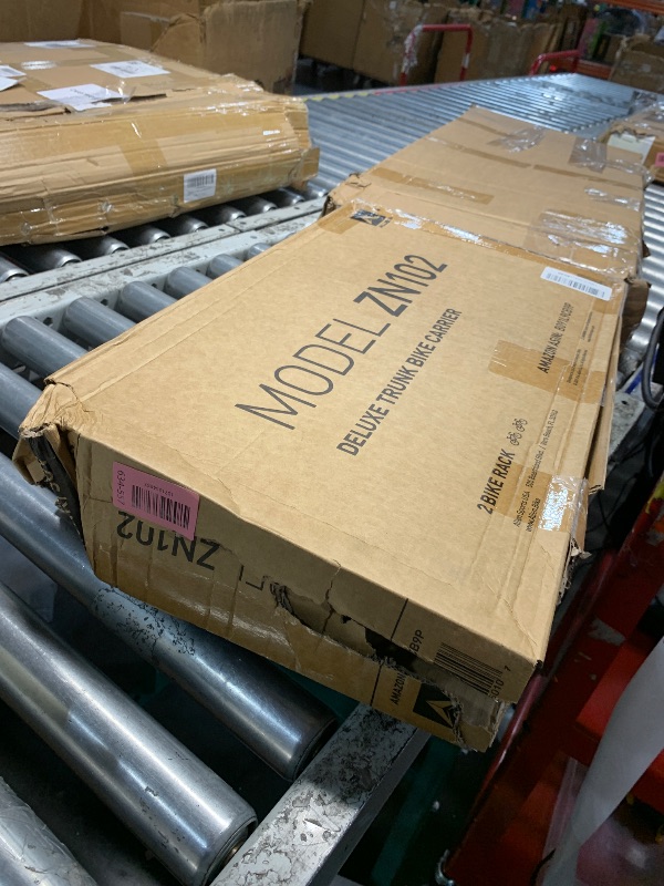 Photo 1 of ***FACTORY SEALED***Allen Sports Deluxe 2-Bike Trunk Mount Rack, Model ZN102, Black 