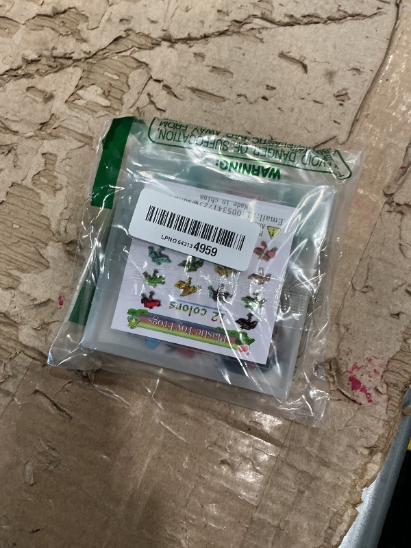 Photo 1 of 15 Plack Realistic Plastic Poison Dart Frogs Toy mini Frogs Fun Rain Forest Character Toys Decor Crafting Party Supplies Home Game