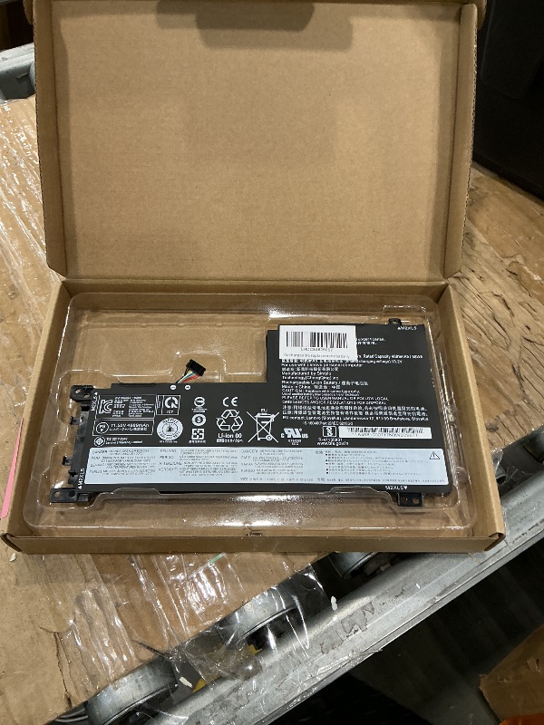 Photo 1 of [Minor Damage] L19L3PF2 L19M3PF6 L19C3PF5 L19D3PF3 Laptop Battery for Lenovo Ideapad 5-15IIL05 5-15ARE05 5-15ITL05 5 15IAL7 5 15ABA7 Series L19M4PF1 L19L4PF1 L19C4PF1 L19C3PF4 SB10W86938 SB10W86952 SB10W86961 57Wh