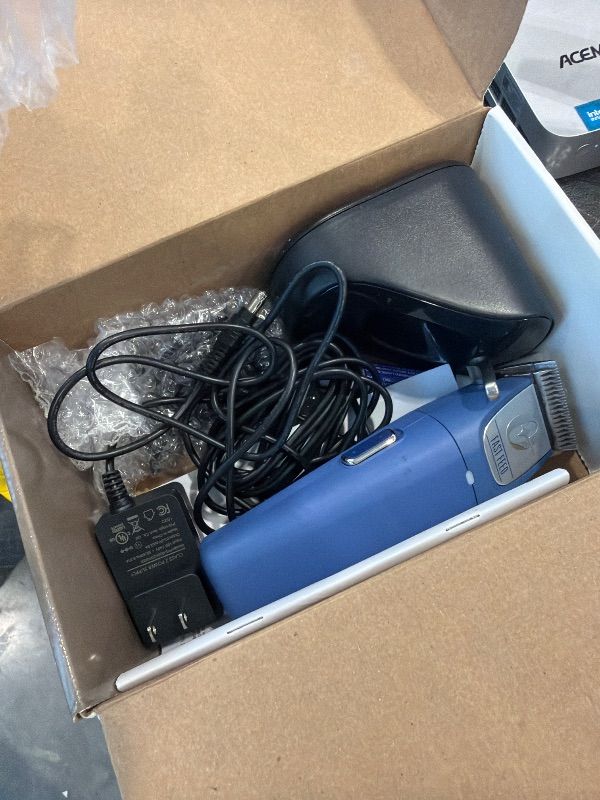 Photo 1 of **USED - MINOR DAMAGE**
Oster® Professional Fast Feed® Cordless Pet Clippers, Blue