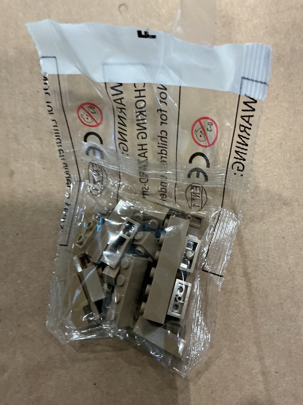 Photo 1 of These are LEGO parts from a sealed bag, likely originating from the LEGO Architecture: Notre-Dame de Paris (21061) set.