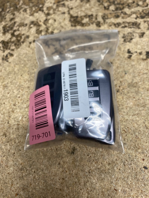 Photo 1 of 0BT59 2-Pack for Lexus Key Fob Cover Compatible with RX350, RX350L, RX450h, RX450hL, NX200t, NX300, NX300h, LX570, IS200t, IS250, IS300, IS350, RC-F, RC350, GS350, ES350