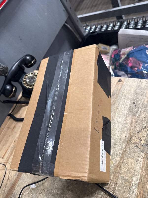 Photo 1 of ***MISSING PARTS***
Complete Turtle Tank Kit with Heat Lamp Filter and Wheels Aquatic Turtle Habitat and Aquarium for Small Turtles Hermit Crabs and Frogs Featuring Escape Proof Design and Easy Move Mobility Blue