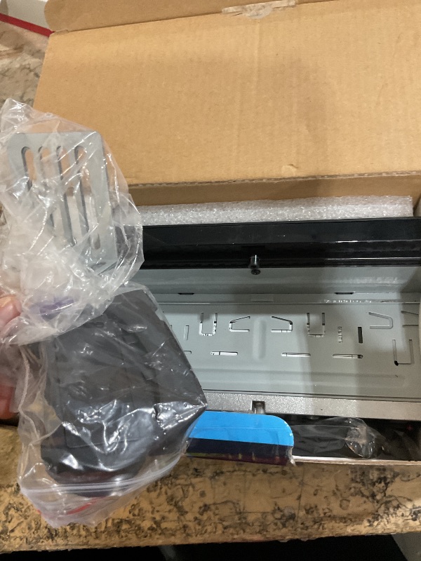 Photo 1 of ***MISSING PARTS***
9 Inch Single DIN Car Stereo with Wireless Apple CarPlay Android Auto, Car Radio, 9" IPS Capacitance Touchscreen, Bluetooth 5.2, FM Receiver, Backup Camera,USB/Type-C, subwoofer, Apple Car Play