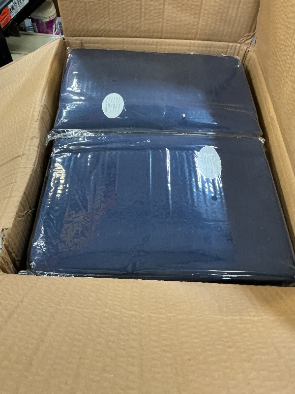 Photo 1 of 10 Pack Round Tablecloths - 120 Inch, Navy Blue Polyester Table Cover for Round Table, Stain and Wrinkle Resistant Washable Fabric Tablecloth, Polyester Tablecloth for Wedding Banquet Parties