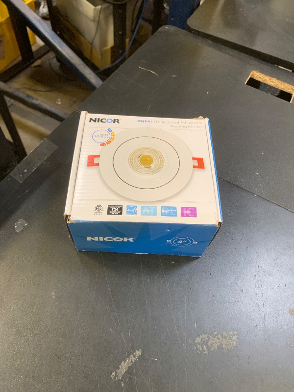 Photo 1 of DGF 4-inch White Selectable Canless Floating Gimbal LED Recessed Downlight (DGF43120SRDWH)