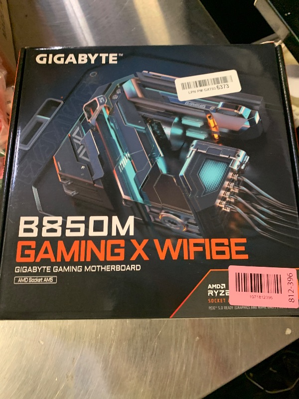 View 3 of GIGABYTE B850M Gaming X WIFI6E AMD AM5 mATX Motherboard, Support AMD Ryzen 9000/8000/7000 Series, DDR5, 10+2+2 Power Phase, 2X M.2, PCIe 5.0, USB-C, WIFI6E, 2.5GbE LAN, EZ-Latch, 5-Year Warranty