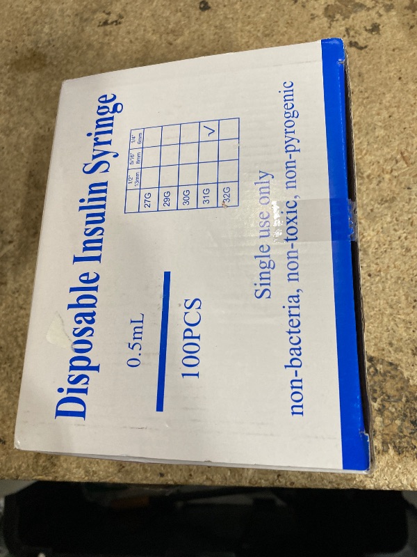 Photo 1 of 0.5ml Syringe with Cap, 31G 1/4" 6mm 1/2cc Syringes, Disposable Individual Package, Pack of 100