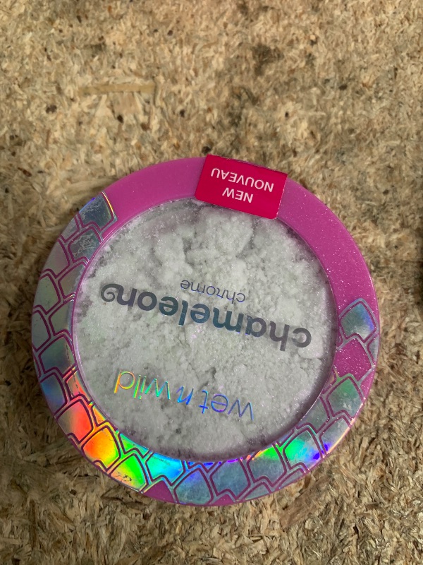 View 3 of [GOT 2B] ULTRA GLUED INVINCIBLE STYLING GEL 1.25OZ,Chameleon Chrome Highlighter, pink scrunchie