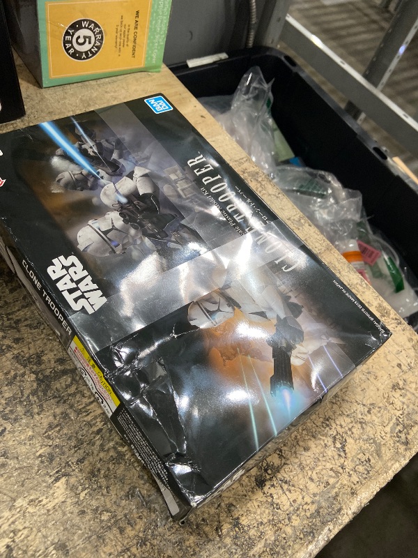 Photo 1 of "Bandai Hobby Star Wars 1/12 Plastic Model Clone Trooper ""Star Wars""", white (BAN207574)