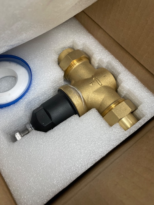 Photo 1 of 1-NR3XLDUC 1" NR3XL Pressure Reducing Valve with Double Union FNPT Copper Sweat Connection