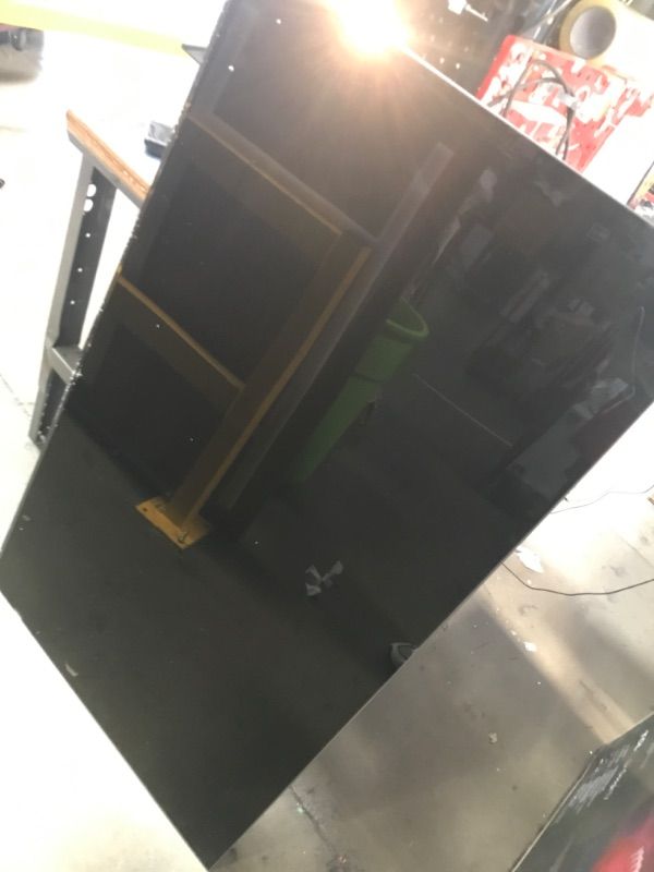 Photo 1 of *parts only * does not work*!!! TCL 65 Inch Class QM7K Series | Mini LED QLED 4K HDR | 65QM7K, 2025 Model | 120HZ-144HZ Anti Reflective Screen Smart Google TV Dolby Atmos Onkyo Audio | Voice Remote Alexa Gaming Streaming Television