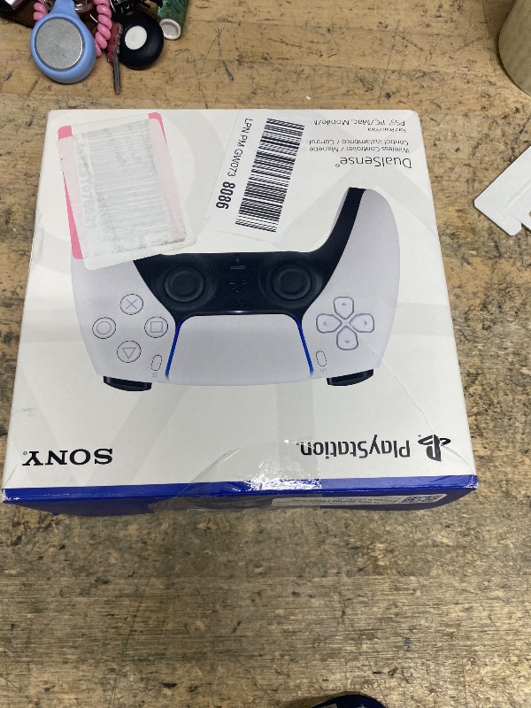 Photo 1 of ****FOR PARTS ONLY **** PlayStation DualSense™ Wireless Controller - for PS5, PC, MAC & Mobile
