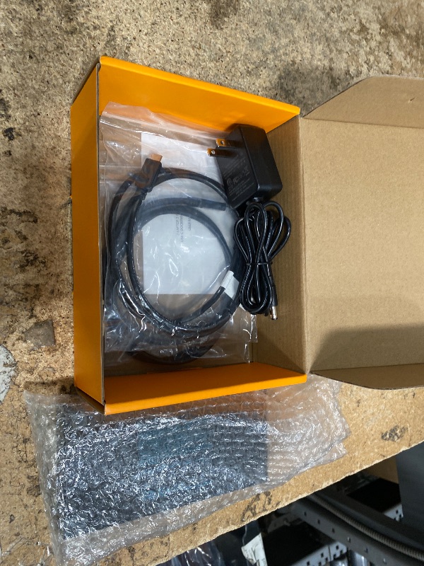 Photo 1 of *** PARTS ONLY PARTIAL SET***
2 Laptops 3 Monitors KVM Switch 2 Port MST Dual USB-C Docking KVM Switches Triple Monitor Support Max 10Gbps USB Transfer Dual 4K@60Hz & One 1080P@60Hz Video Output, 100W PD Charging