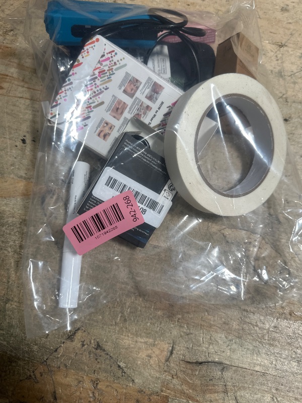 Photo 1 of  11pc Mixed items. 