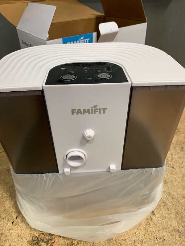 Photo 1 of [New Upgrade] Famifit 4.5L+2L Automatic Cat Water Fountain (Non-Heated), 2000mAh Battery, Timed 3/6/9H & 80/100/120ml Control, Clean Water System, No Filter, Ceramic Bowl, Ultra Quiet