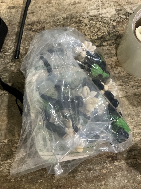 Photo 1 of mixed items