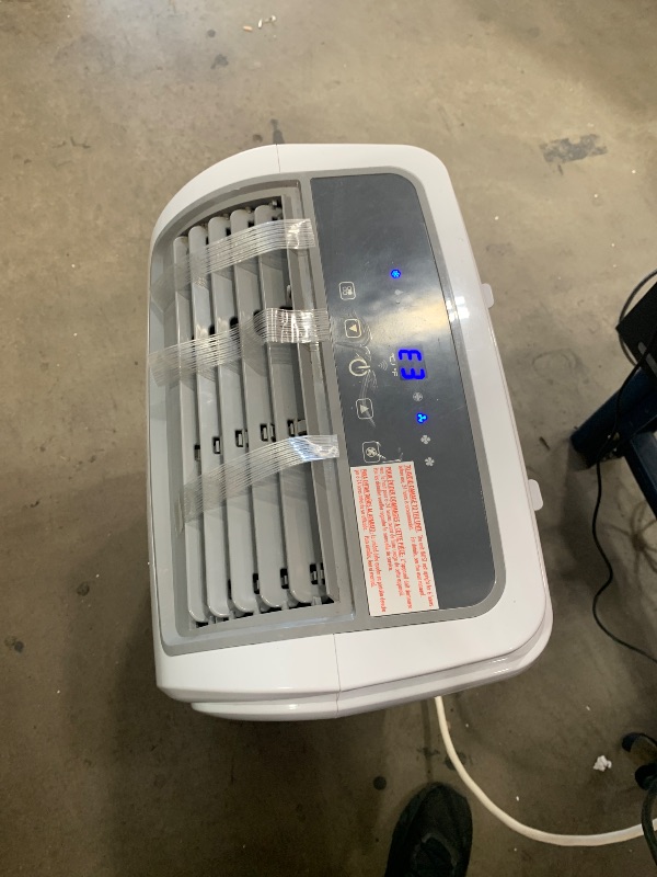 Photo 1 of **PARTS ONLY** BLACK+DECKER Portable Air Conditioner,14,000 BTU Cooling, 12,000 BTU Heating for Rooms up to 700 Sq. Ft., Smart AC Unit with Follow Me Remote, BPACT14HWT, White