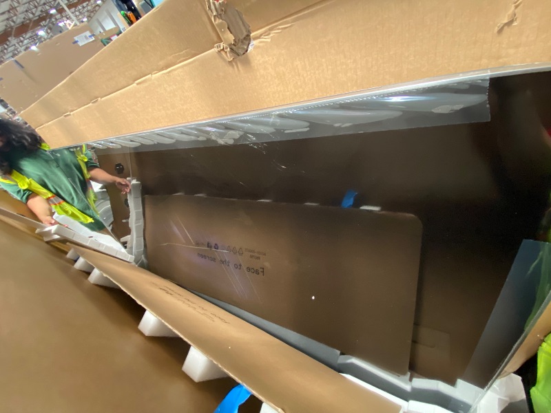 Photo 1 of ***DAMAGED SCREEN*** TCL 98 Inch Class QM8L Series | SQD-Mini-LED QLED Smart TV | 98QM8L, 2026 Model | 144Hz | Ultimate Color Brightness & Contrast | Google AI Bang & Olufsen | Voice Control Gaming Streaming Television