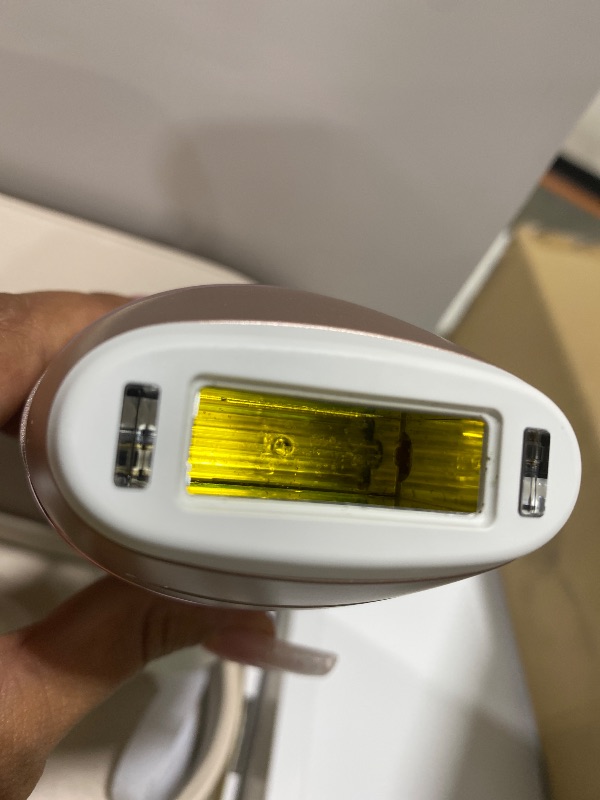 Photo 1 of Braun Smart IPL, Skin i·Expert Pro 7, VOGUE's Best Hair Removal Device, IPL Hair Removal for Women and Men, Permanent Laser Hair Reduction At-Home, World's 1st Smart App, 4 Heads, IPL7387