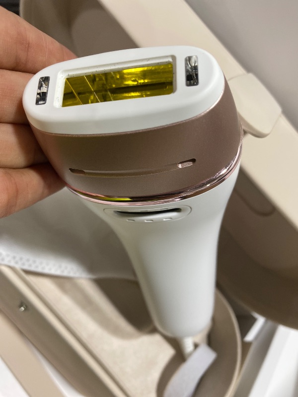 Photo 1 of Braun Smart IPL, Skin i·Expert Pro 7, VOGUE's Best Hair Removal Device, IPL Hair Removal for Women and Men, Permanent Laser Hair Reduction At-Home, World's 1st Smart App, 4 Heads, IPL7387